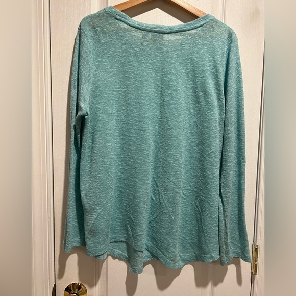 Chico’s lightweight polyester blend sparkle sweater size 2 (12) - Picture 2 of 5